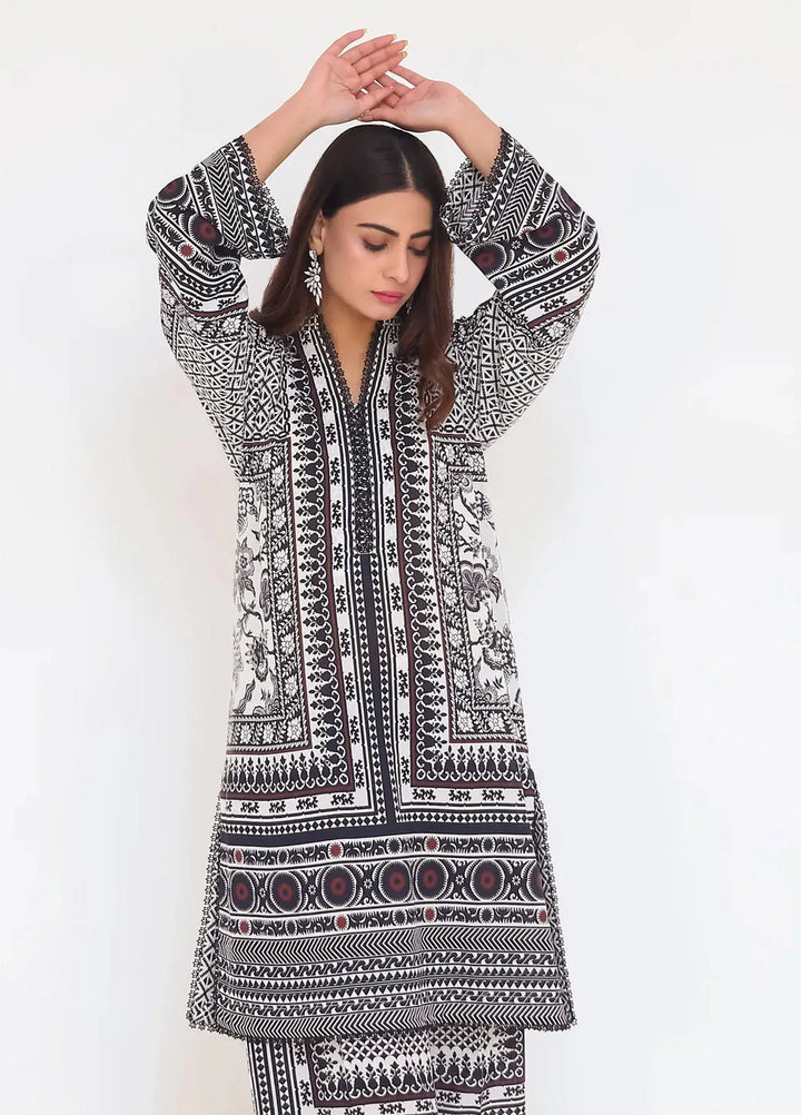 Lamorado Printed Lawn Suit Unstitched 2 Piece LMD25LP LWSU-25P202 - Summer Collection