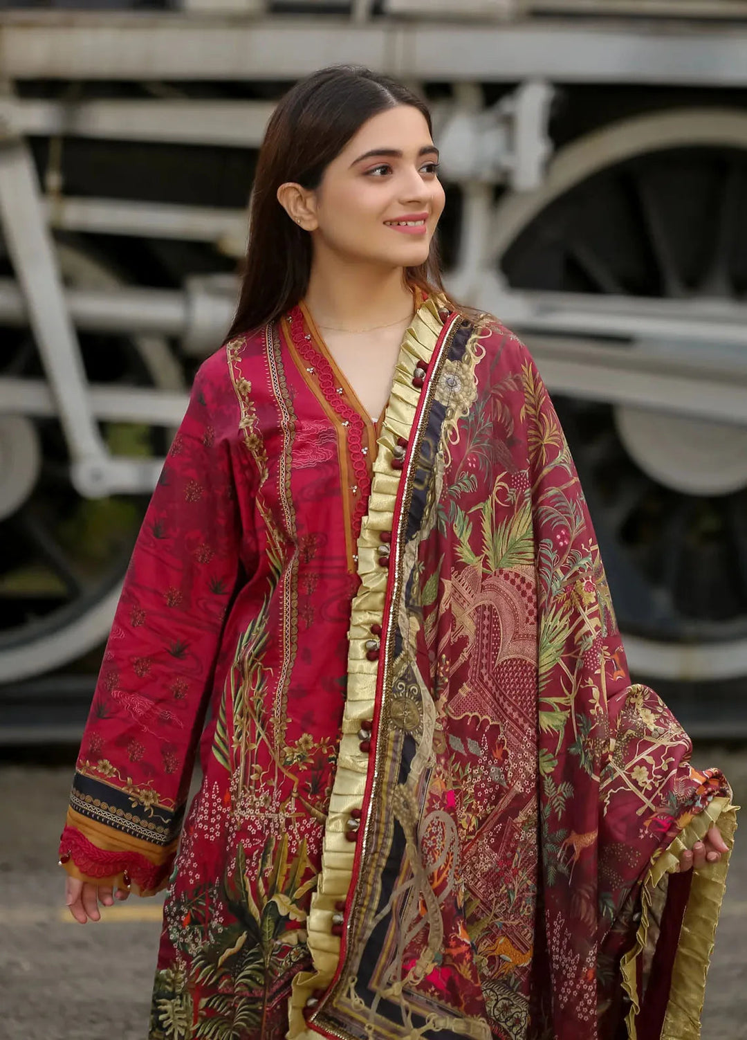 Lamorado Printed Lawn Suit Unstitched 3 Piece LMD25LP LWSU-25P302 - Summer Collection