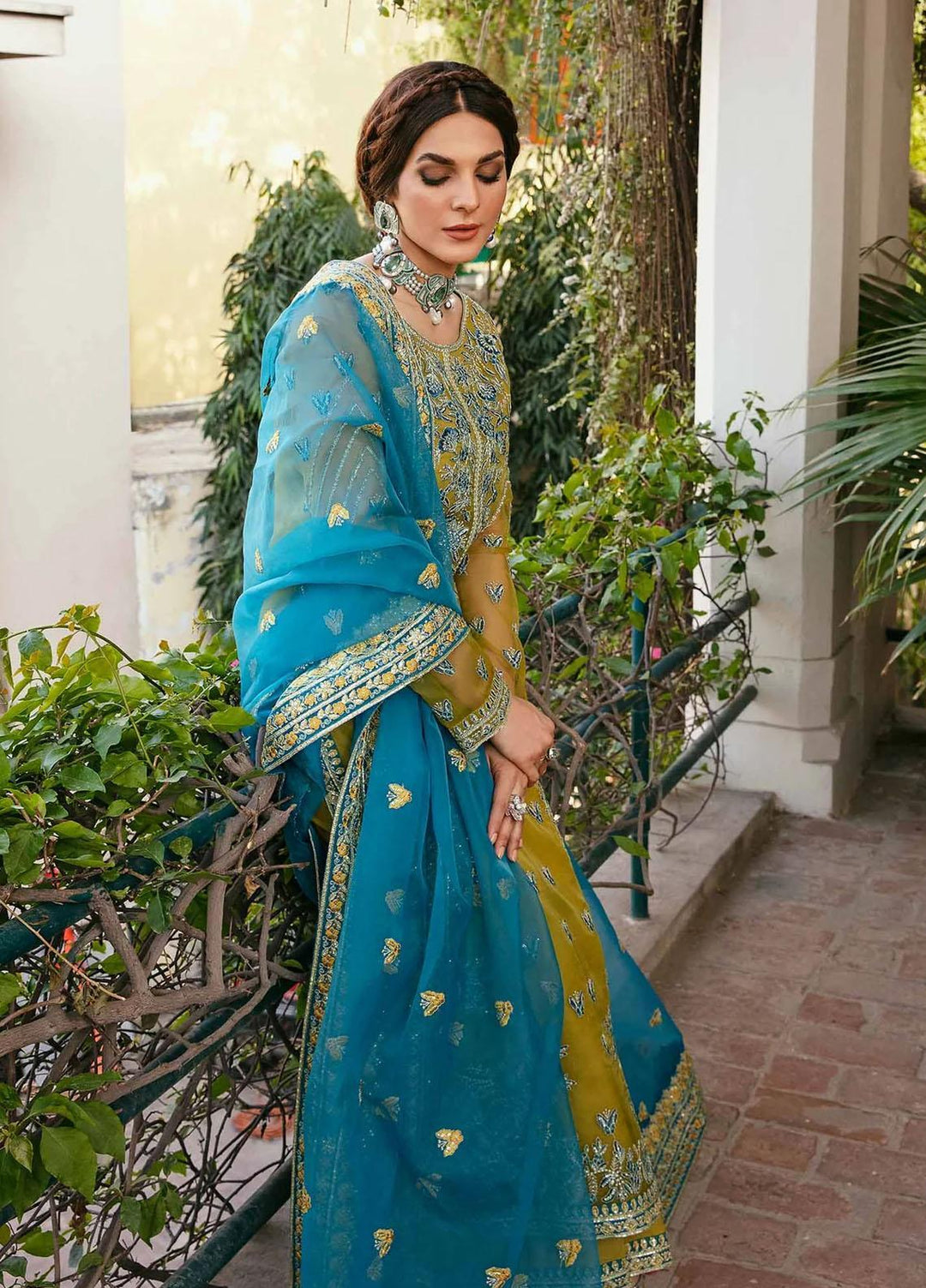 Layali Formals By Akbar Aslam Embroidered Organza Suits Unstitched 4 Piece AA23L Davina - Luxury Formal Collection