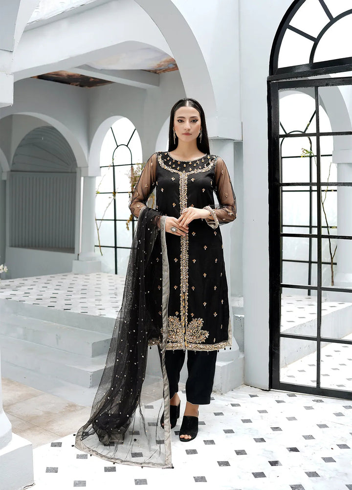 Layout Pret Embroidered Net 4 Piece Suit Camila