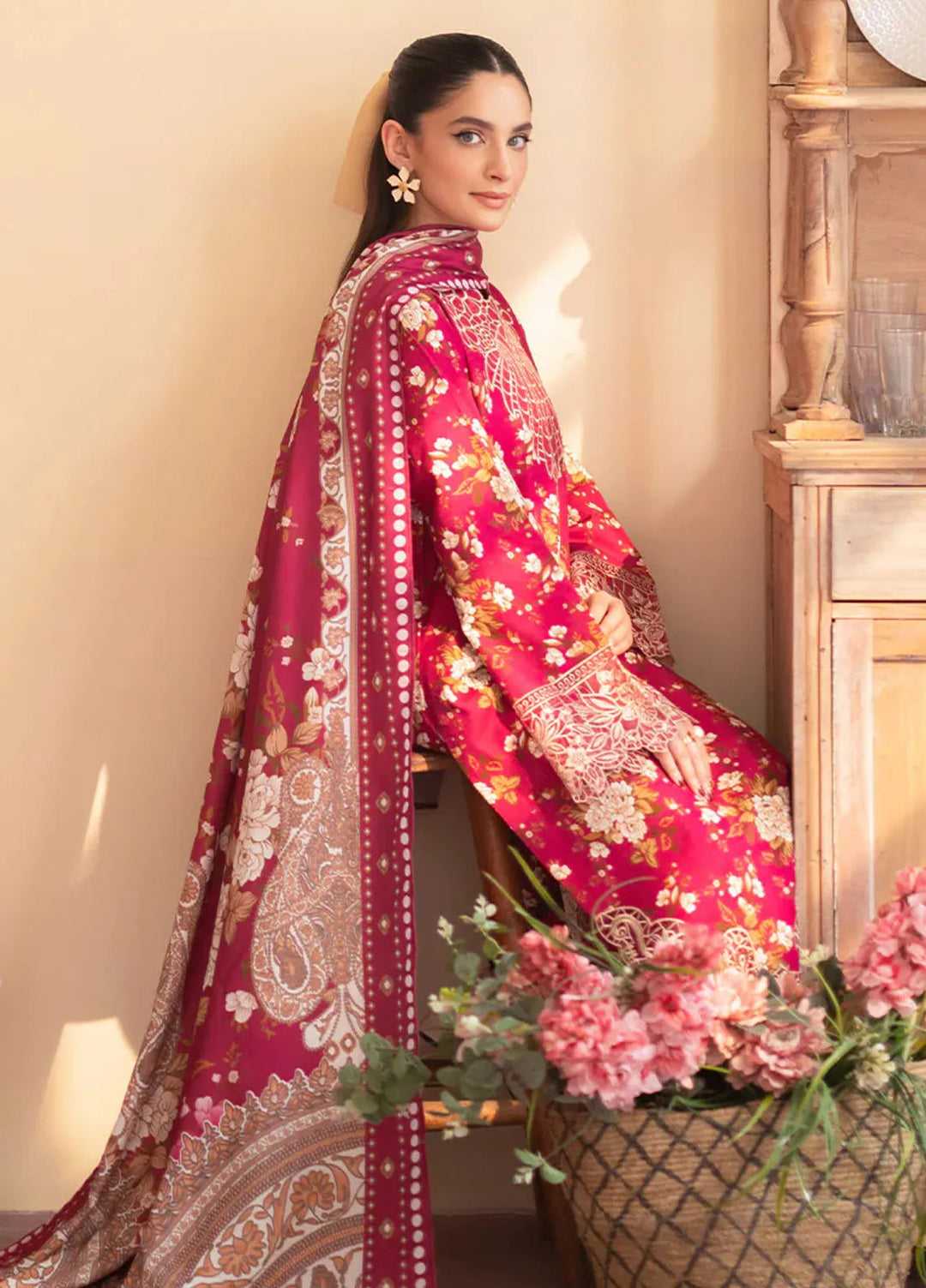 Leila by Mahnur Embroidered Khaddar Suit Unstitched 3 Piece MN24L Camellia - Winter Collection