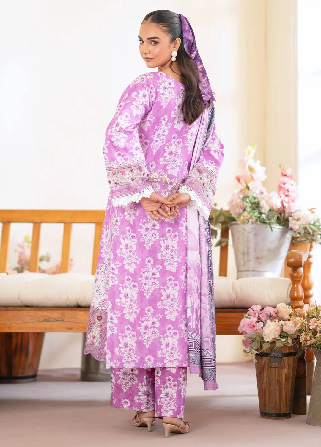 Leila by Mahnur Embroidered Khaddar Suit Unstitched 3 Piece MN24L Fiona - Winter Collection