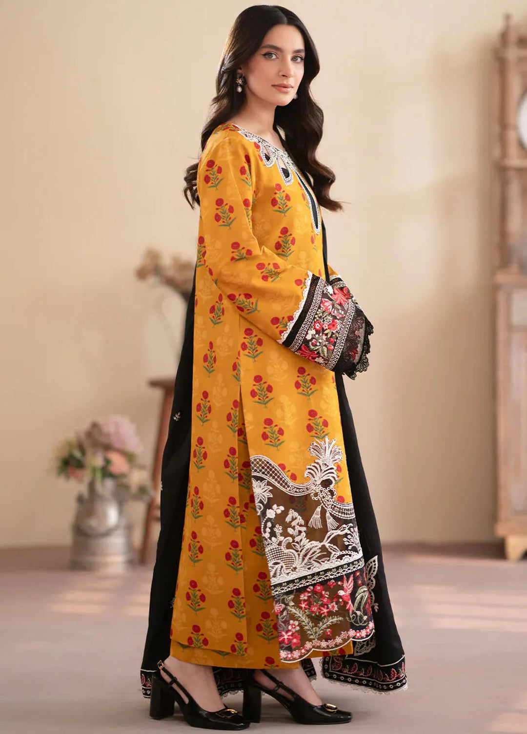 Leila by Mahnur Embroidered Khaddar Suit Unstitched 3 Piece MN24L Marigold - Winter Collection