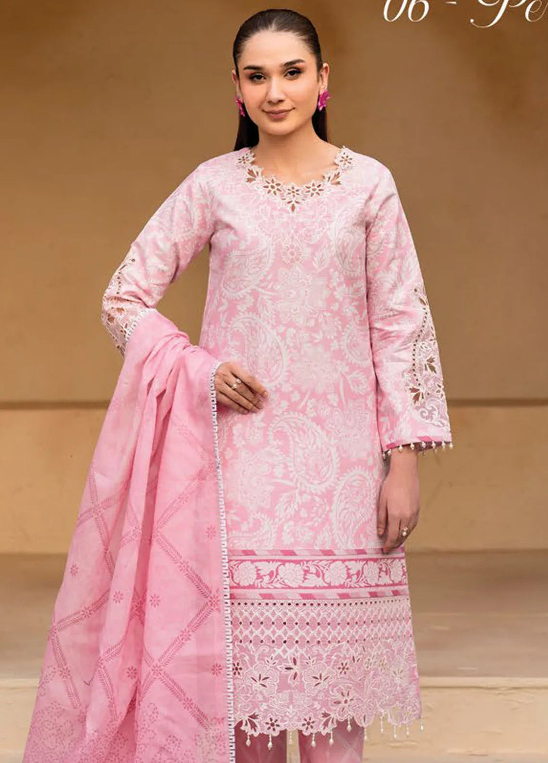 Levana by Alizeh Fashion Embroidered Lawn Suits Unstitched 3 Piece AFB25L D-7026 Perla - Summer Collection