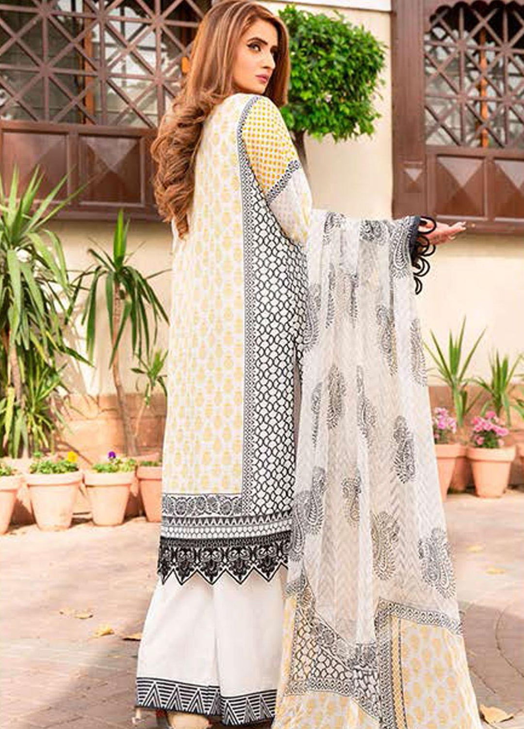 Libaas Embroidered Lawn Suits Unstitched 3 Piece LB21E 2B Fijian - Eid Collection