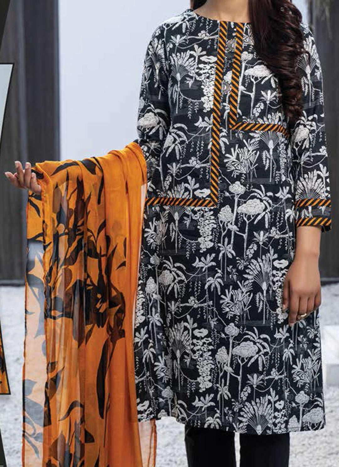 LimeLight Printed Lawn Suits Unstitched 2 Piece LL21US U1586 Black - Summer Collection