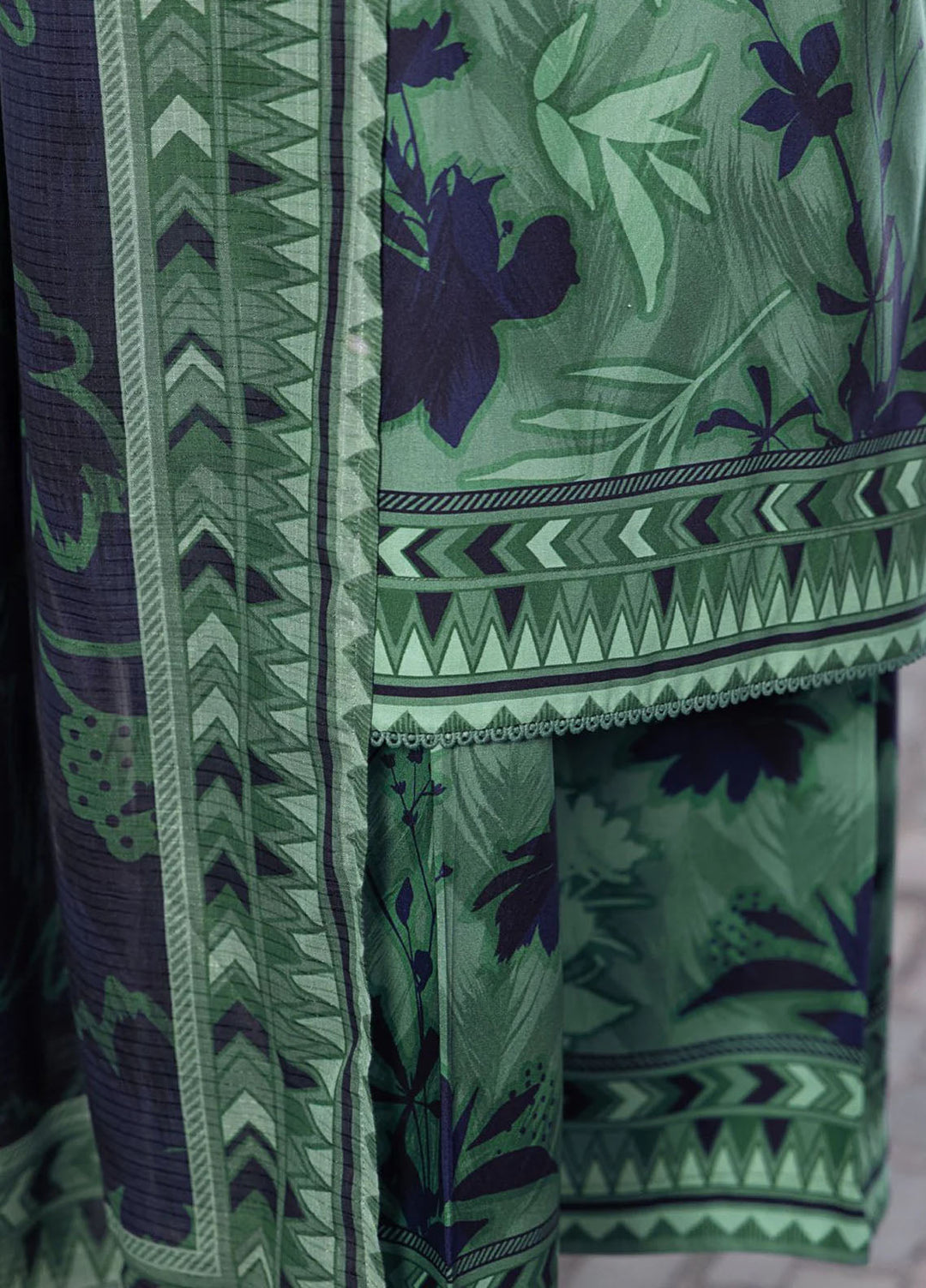 Linen Wintry by Hz Textiles Embroidered Linen Suits Unstitched 3 Piece LWP-1302 - Winter Collection