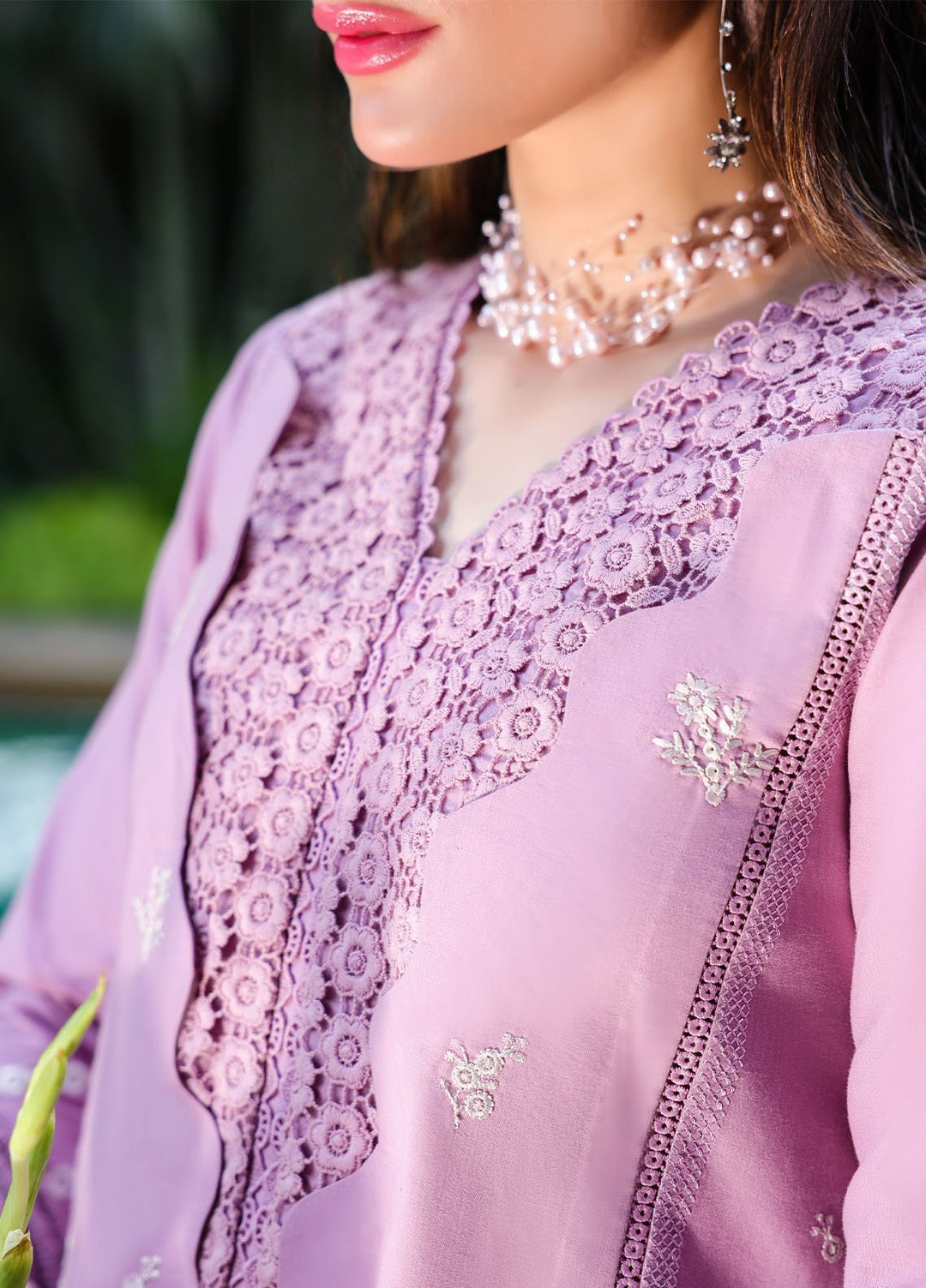 Lovent by Sahane Pret Embroidered Lawn 2 Piece Suit ME23002 Helena