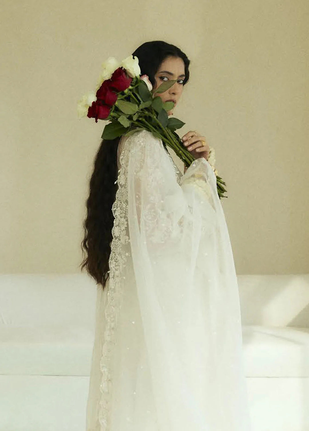 Lovent by Zara Shahjahan Embroidered Organza Suits Unstitched 4 Piece ZS25IW D2 Vie - Wedding Collection