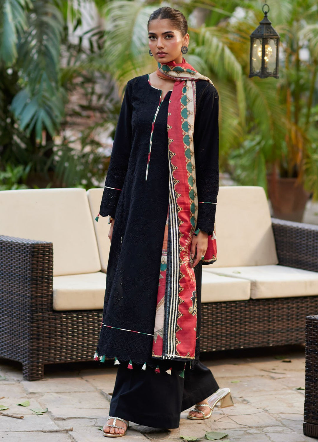 Lumiere by Gulaal Chikankari Lawn Suits Unstitched 3 Piece GL25LC D-06 Solene - Summer Collection