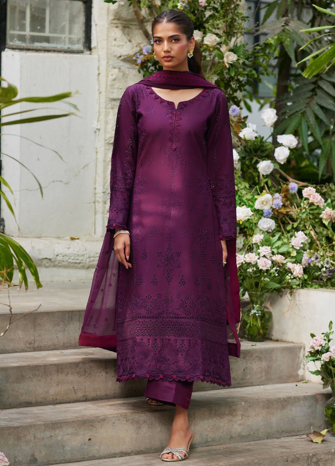 Lumiere by Gulaal Chikankari Lawn Suits Unstitched 3 Piece GL25LC D-09 Amora - Summer Collection