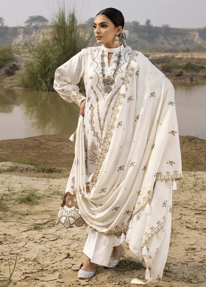 Lyra by Meerak Embroidered Peach Wool Suit Unstitched 3 Piece MRK24LW D-07 Noor - Winter Collection