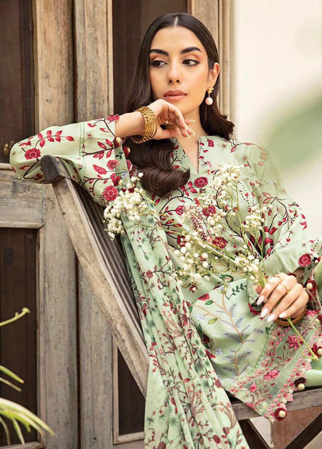 M Basic by Maria B Embroidered Lawn Suits Unstitched 3 Piece MB25EE D-12 B - Summer Collection