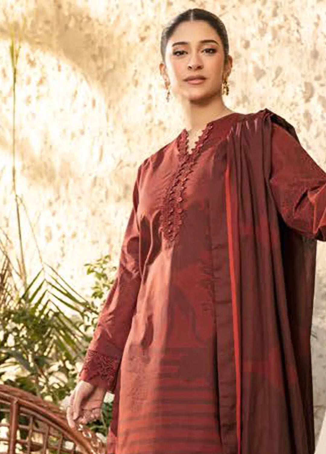 M basic Elaheh by Maria B Printed Lawn Suit Unstitched 3 Piece MB25EM D-12 - Summer Collection