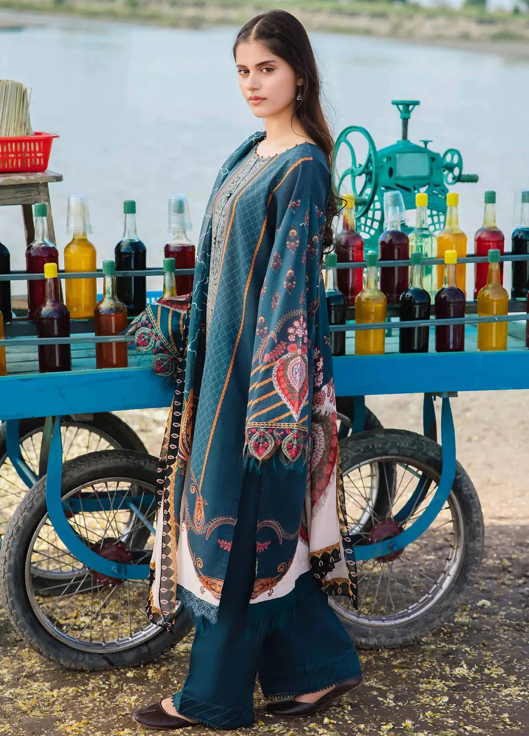 M Basics By Maria B Embroidered Lawn Suit Unstitched 3 Piece MB24M2 7A - Summer Collection