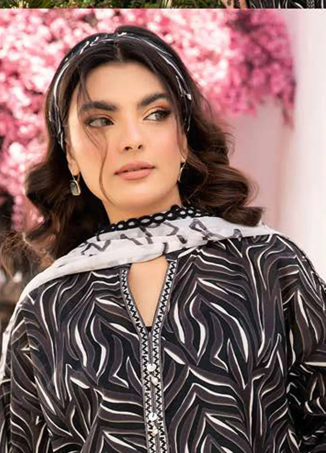 M Basics by Maria B Printed Lawn Suit Unstitched 3 Piece MB25BL D-4B - Summer Collection