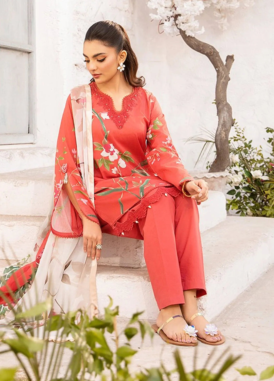 M Basics by Maria B Printed Lawn Suit Unstitched 3 Piece MB25BL D-7B - Summer Collection