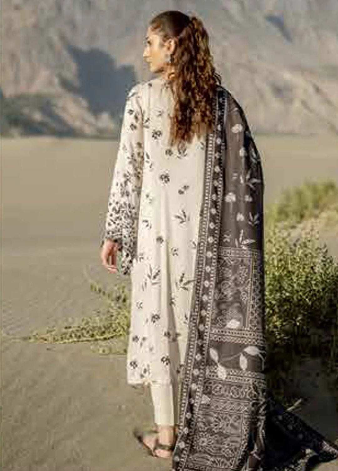 M Basics by Maria B Printed Linen Suits Unstitched 3 Piece MB24MB D-07 A - Winter Collection