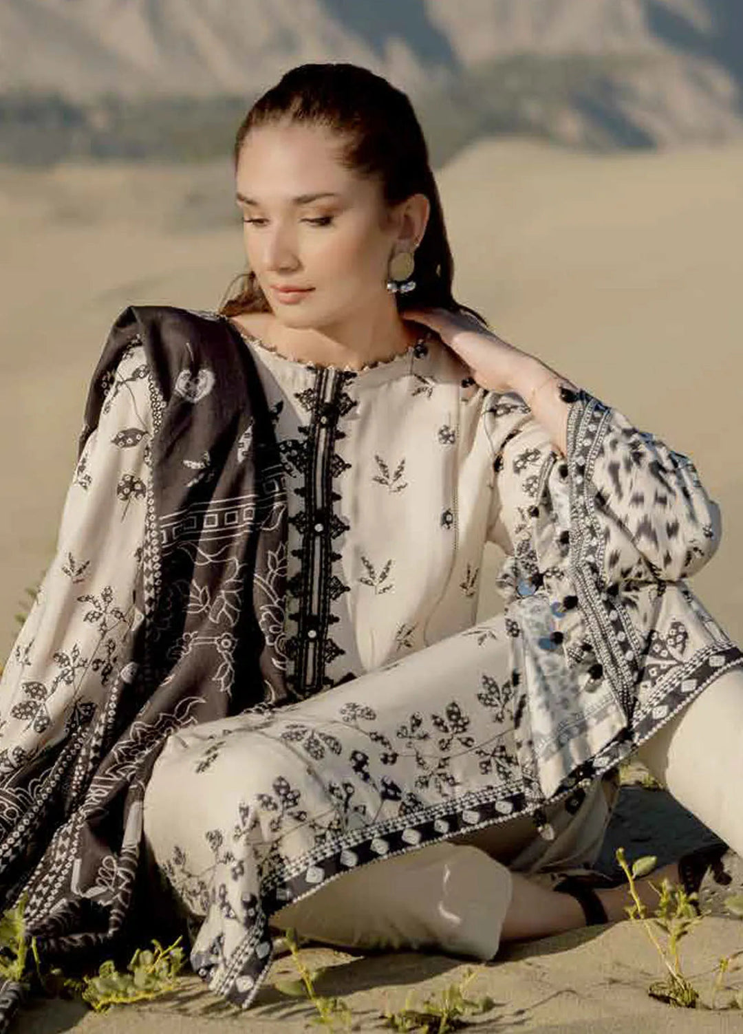 M Basics by Maria B Printed Linen Suits Unstitched 3 Piece MB24MB D-07 A - Winter Collection