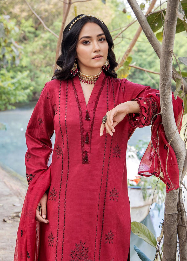 Maah Rukh By Humdum Embroidered Lawn Suits Unstitched 3 Piece HD23MR D-05 - Summer Collection