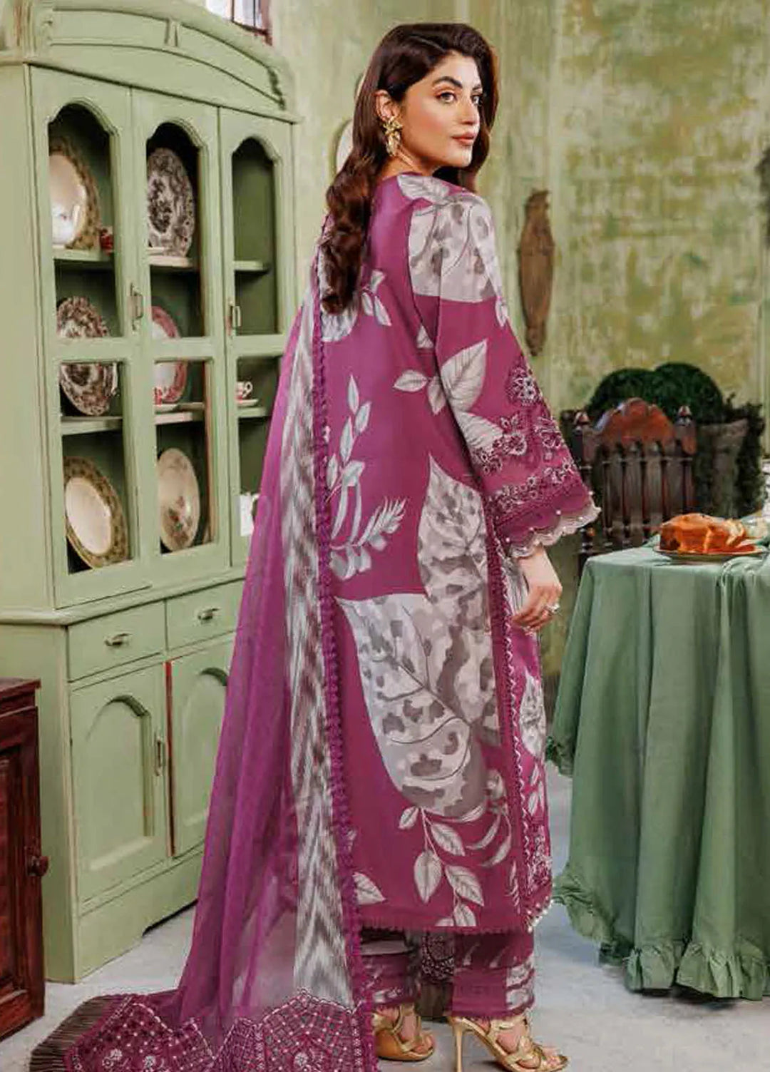 Maahi By Alizeh Fashion Embroidered Lawn Suit Unstitched 3 Piece AFB24M2 D-05 Nehal - Summer Collection