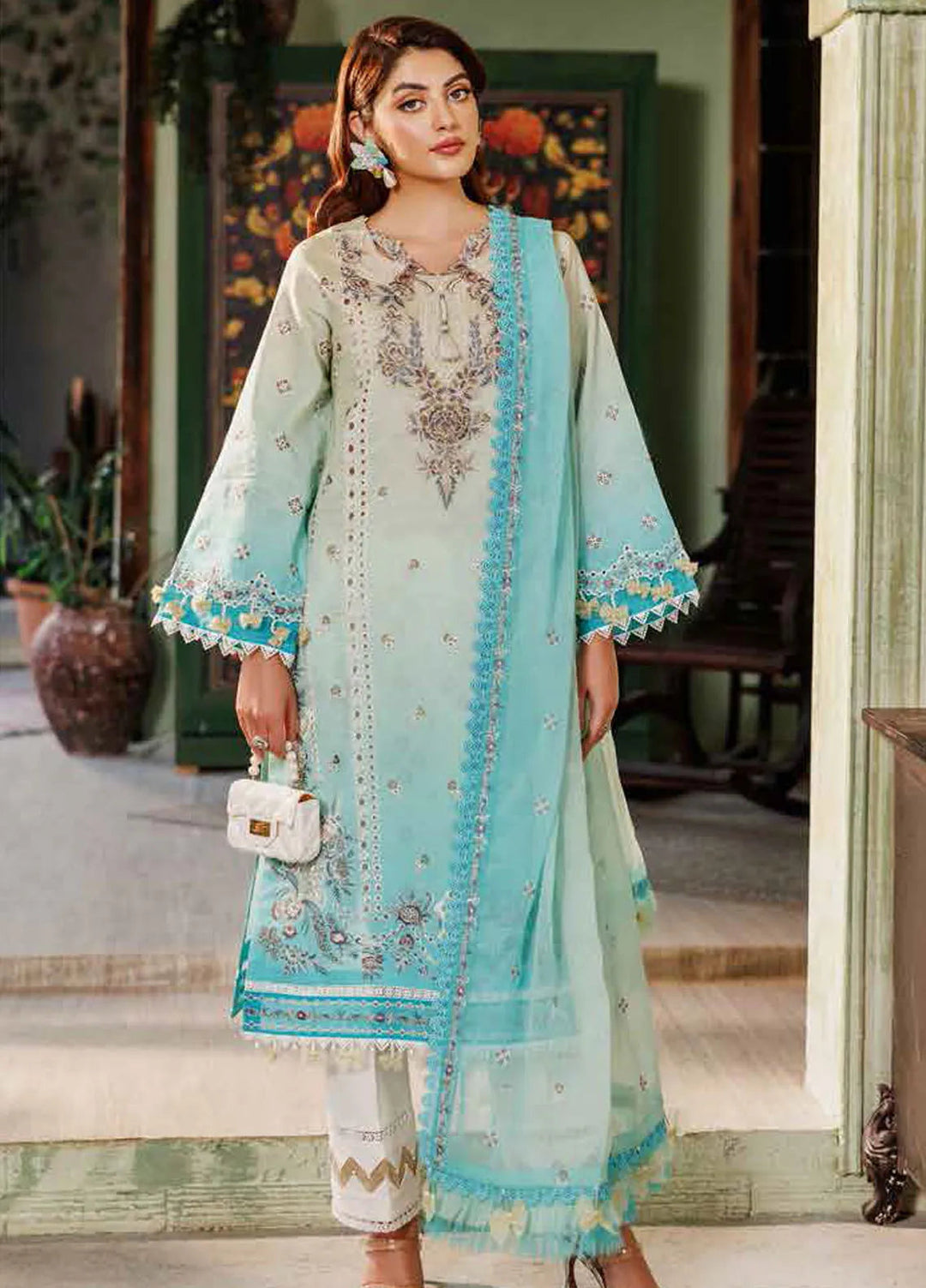 Maahi By Alizeh Fashion Embroidered Lawn Suit Unstitched 3 Piece AFB24M2 D-06 Zari - Summer Collection