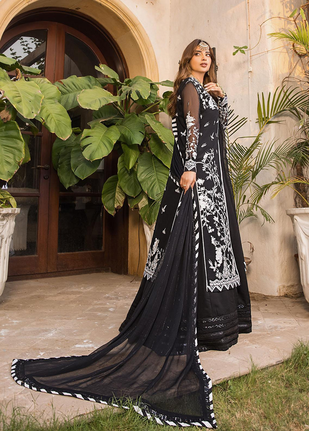 Maahru & Noorie by Asim Jofa Embroidered Chiffon Suits Unstitched 3 Piece AJ23MN AJSM-19 - Festive Collection