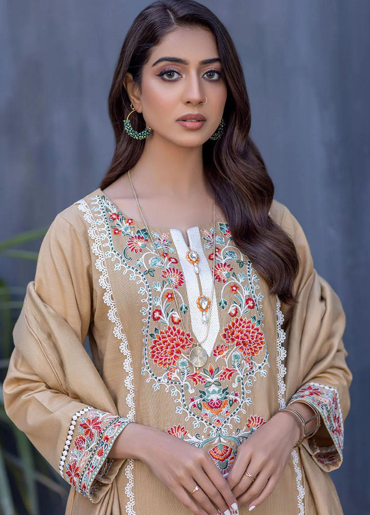 Madame Luxury Pret  Khaddar 3 Piece Suit 2559