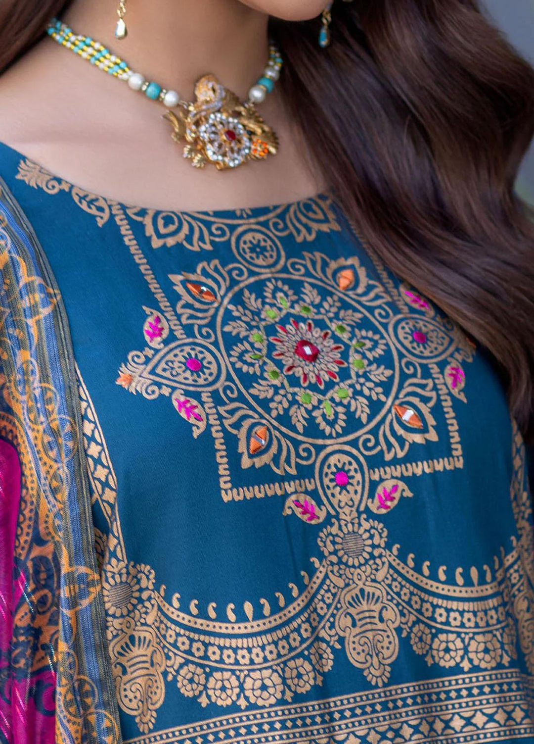 Madame Luxury Pret  Lawn 3 Piece Suit 2578