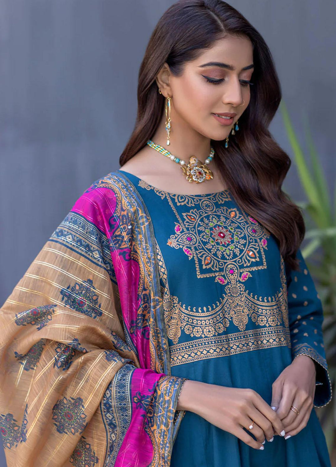 Madame Luxury Pret  Lawn 3 Piece Suit 2578