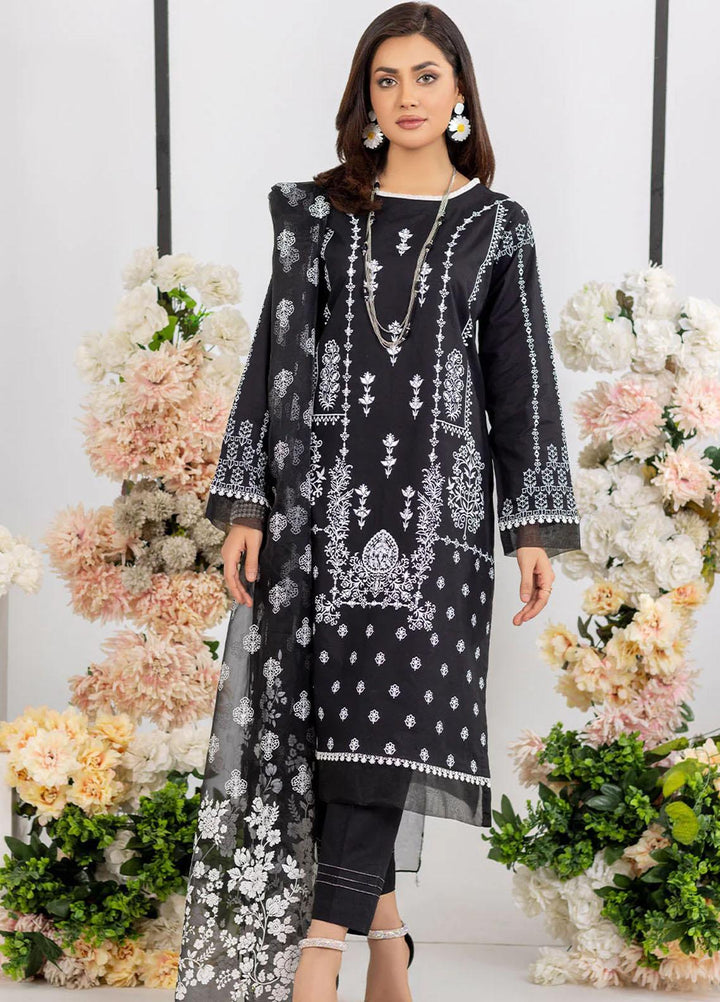 Madame Luxury Pret  Lawn 3 Piece Suit 2590