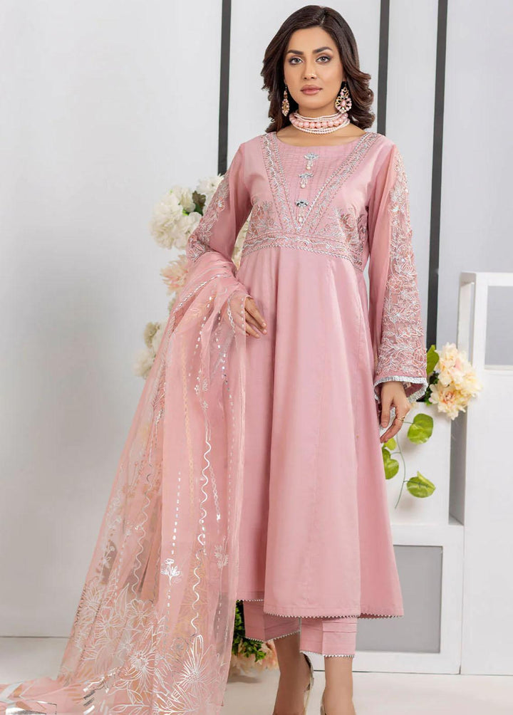 Madame Pret Luxury Lawn 3 Piece MDM23E 2596