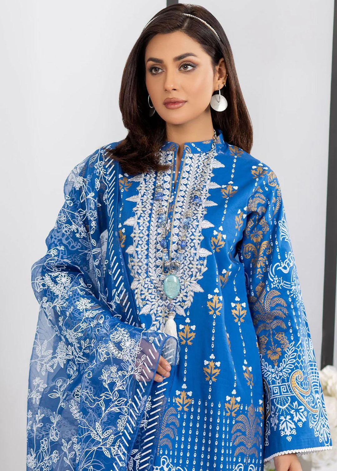 Madame Pret Luxury Lawn 3 Piece MDM23E 2597