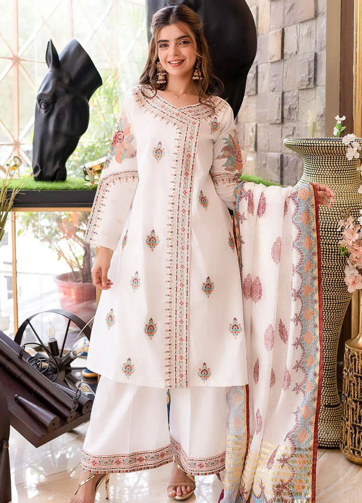 Madame Pret Embroidered Cotton Lawn 3 Piece 2694