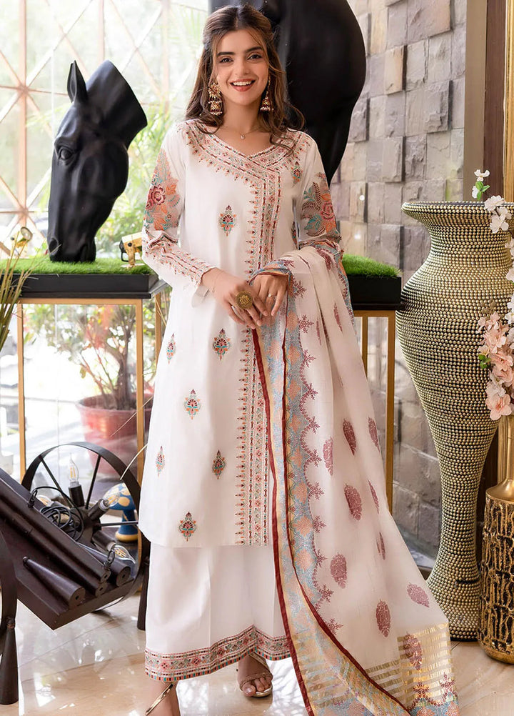 Madame Pret Embroidered Cotton Lawn 3 Piece 2694