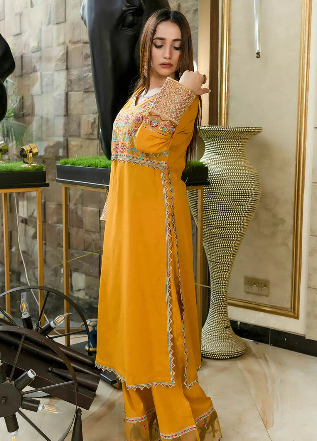 Madame Pret Embroidered Cotton Lawn 3 Piece 2703