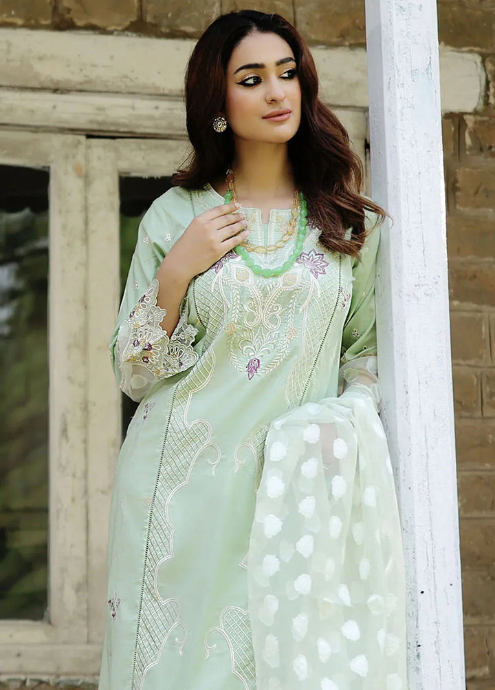 Madame Pret Embroidered Lawn 3 Piece 2715