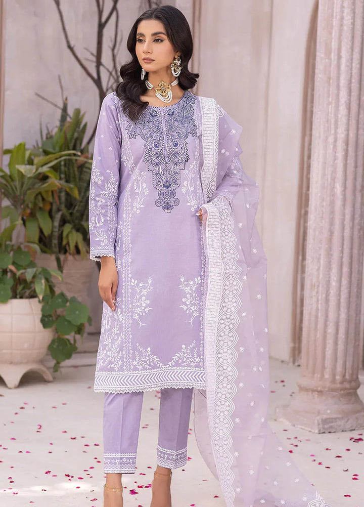 Madame Pret Embroidered Lawn 3 Piece 7007