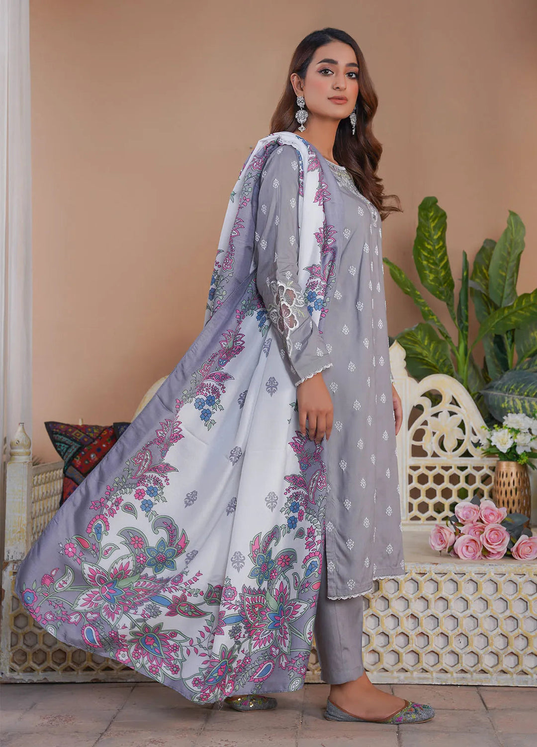 Madame Pret Embroidered Linen 3 Piece Suit 7035