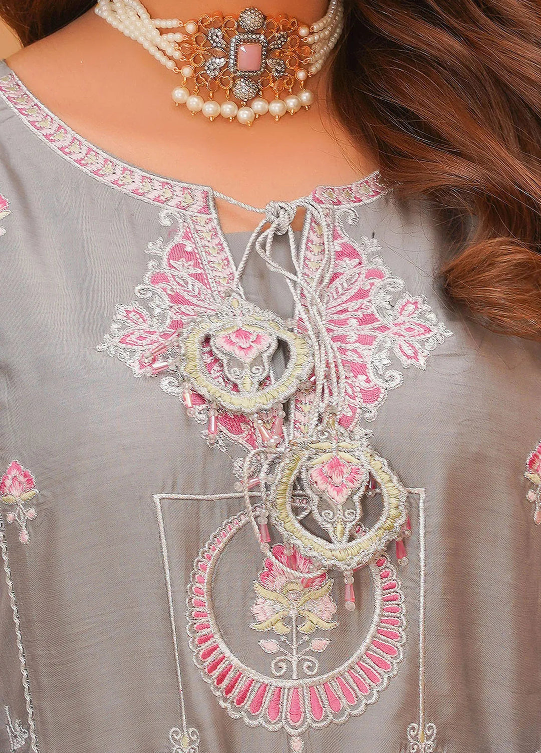 Madame Pret Embroidered Viscose 3 Piece Suit 7039