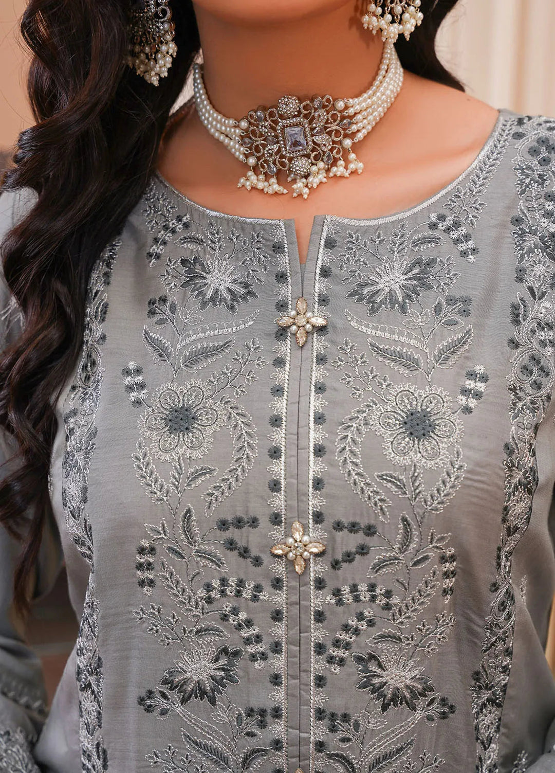 Madame Pret Embroidered Viscose 3 Piece Suit 7040