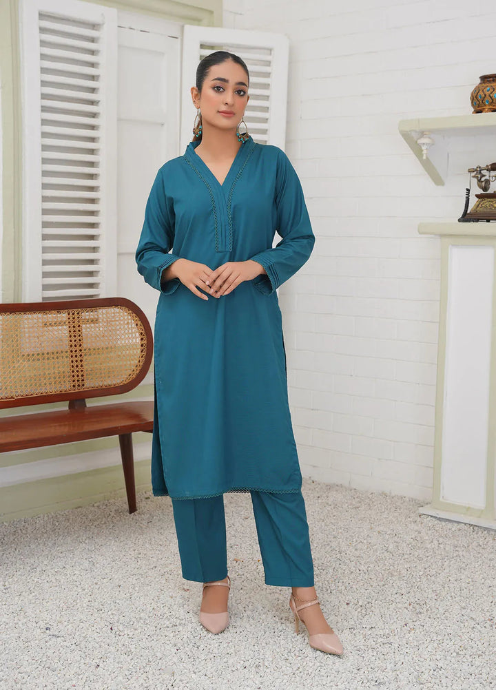 Madame Pret Solid 2 Piece Suit 2725