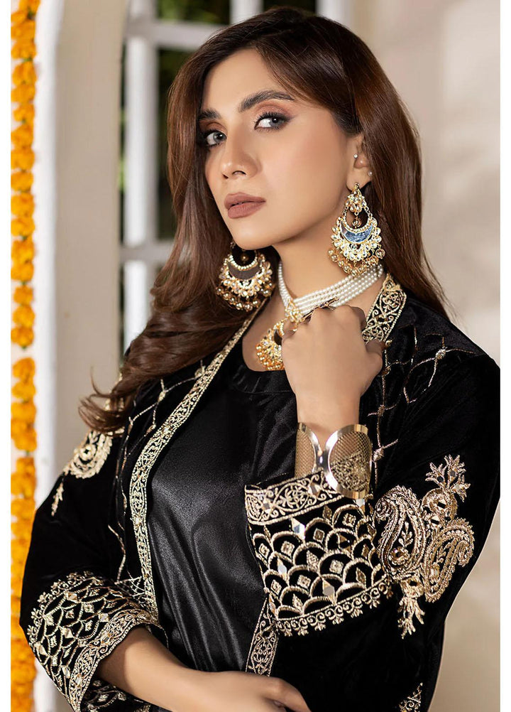 Madame Luxury Pret  Velvet 3 Piece Suit 2533