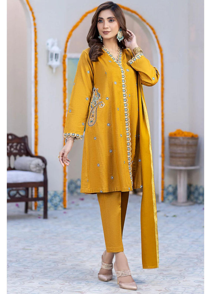 Madame Luxury Pret  Khaddar 3 Piece Suit 2545
