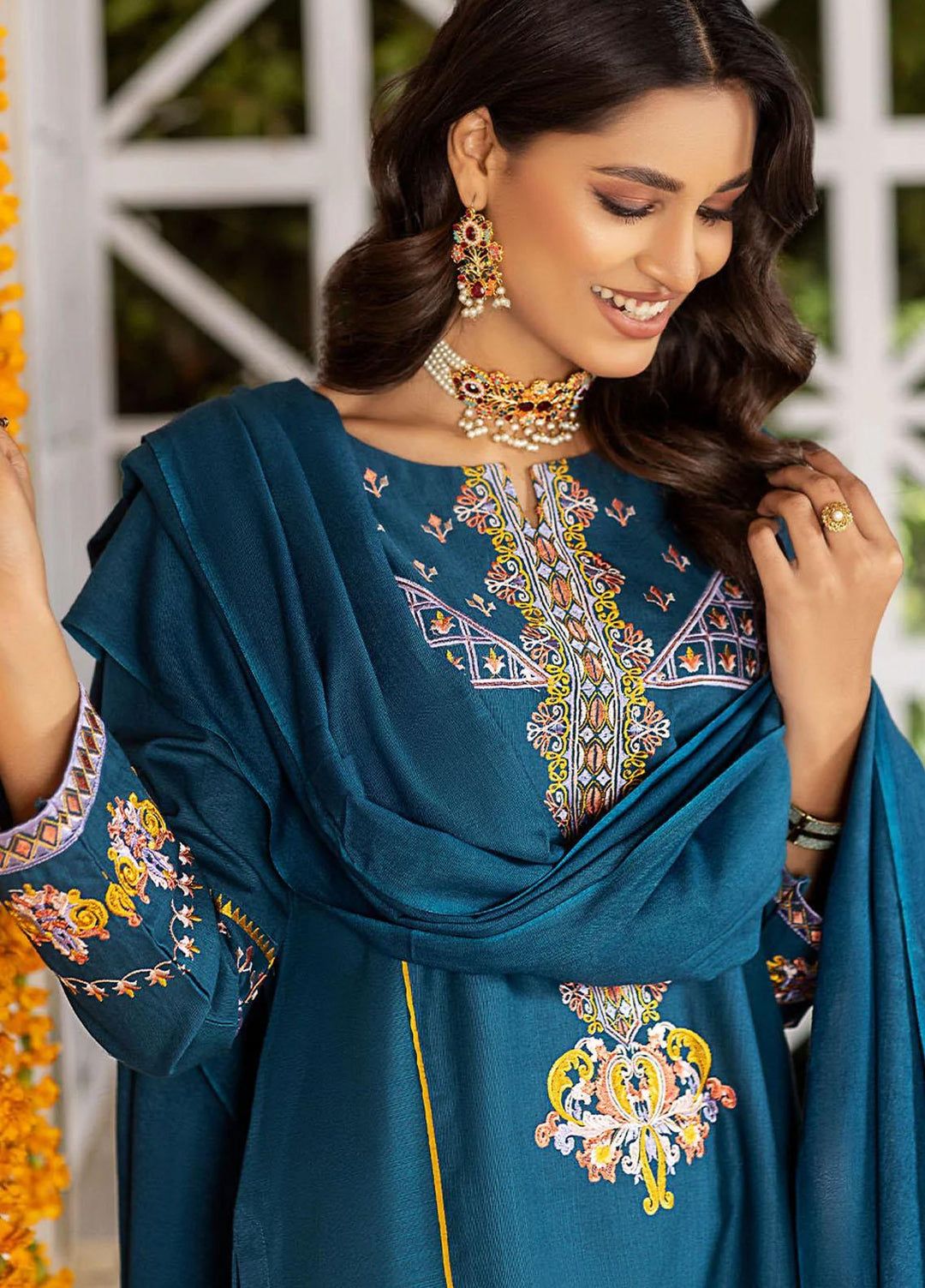 Madame Luxury Pret  Khaddar 3 Piece Suit 2547