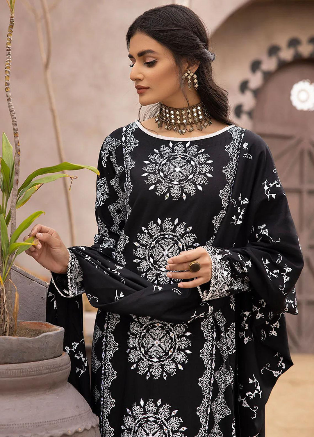 Madame Pret  Linen 3 Piece Suit MDM22WP 2525