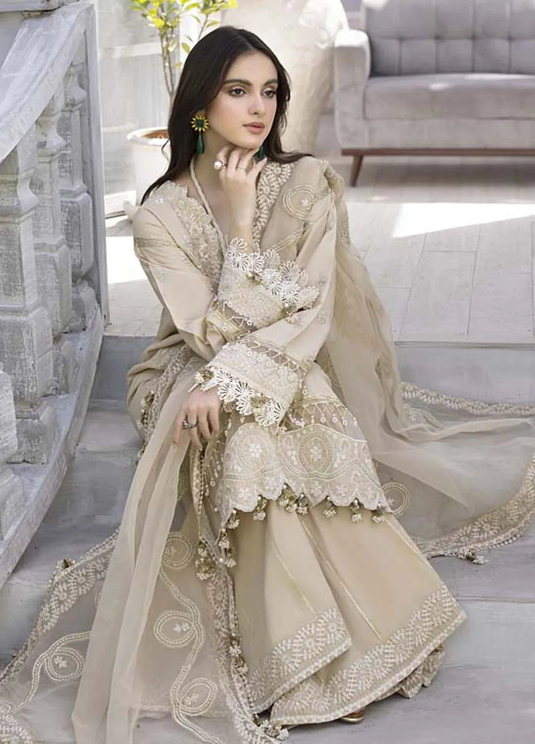 Maham Sultan Pret Embroidered Lawn 3 Piece Suit Jazmine