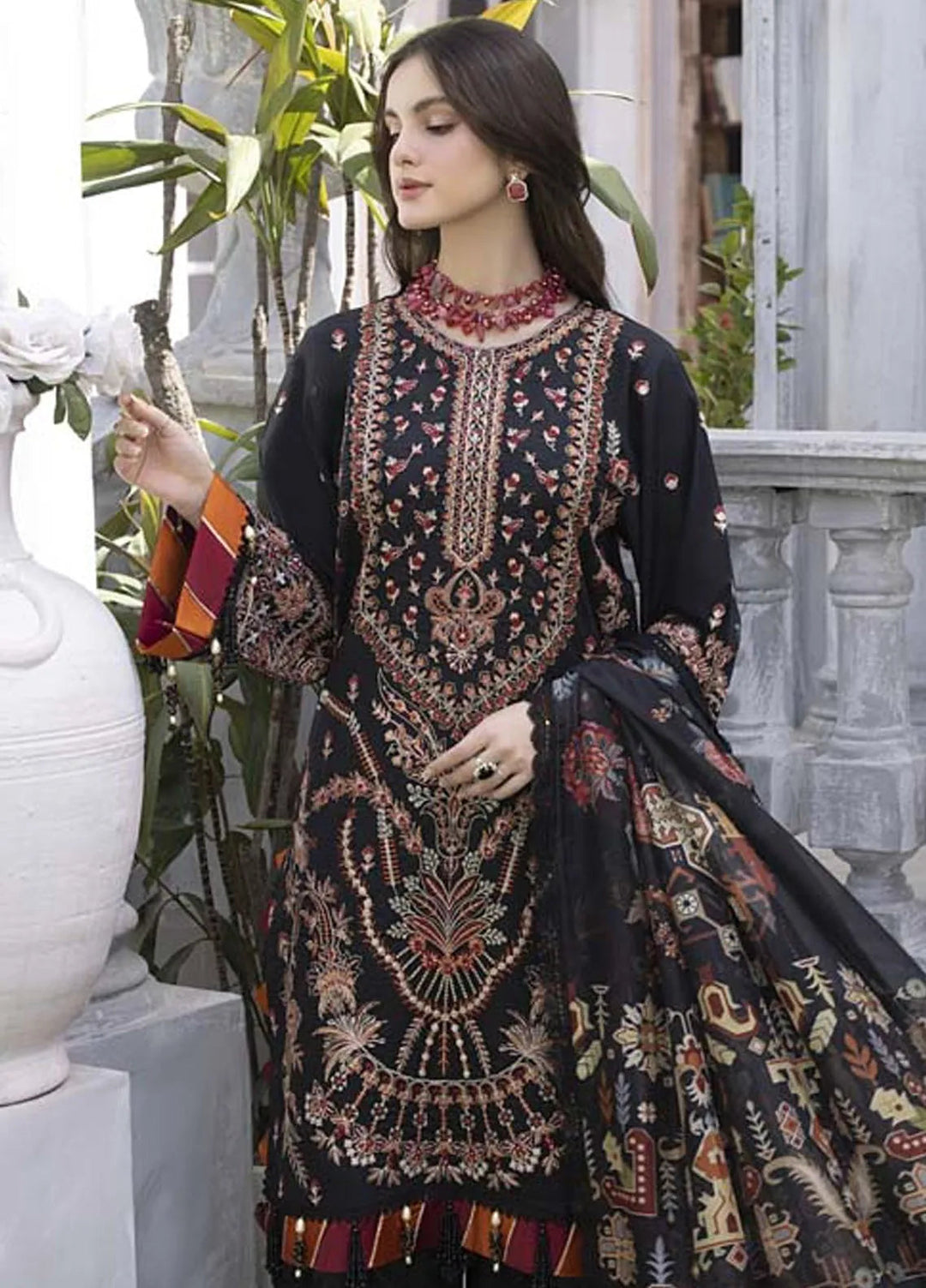 Maham Sultan Pret Embroidered Lawn 3 Piece Suit Mahrukh