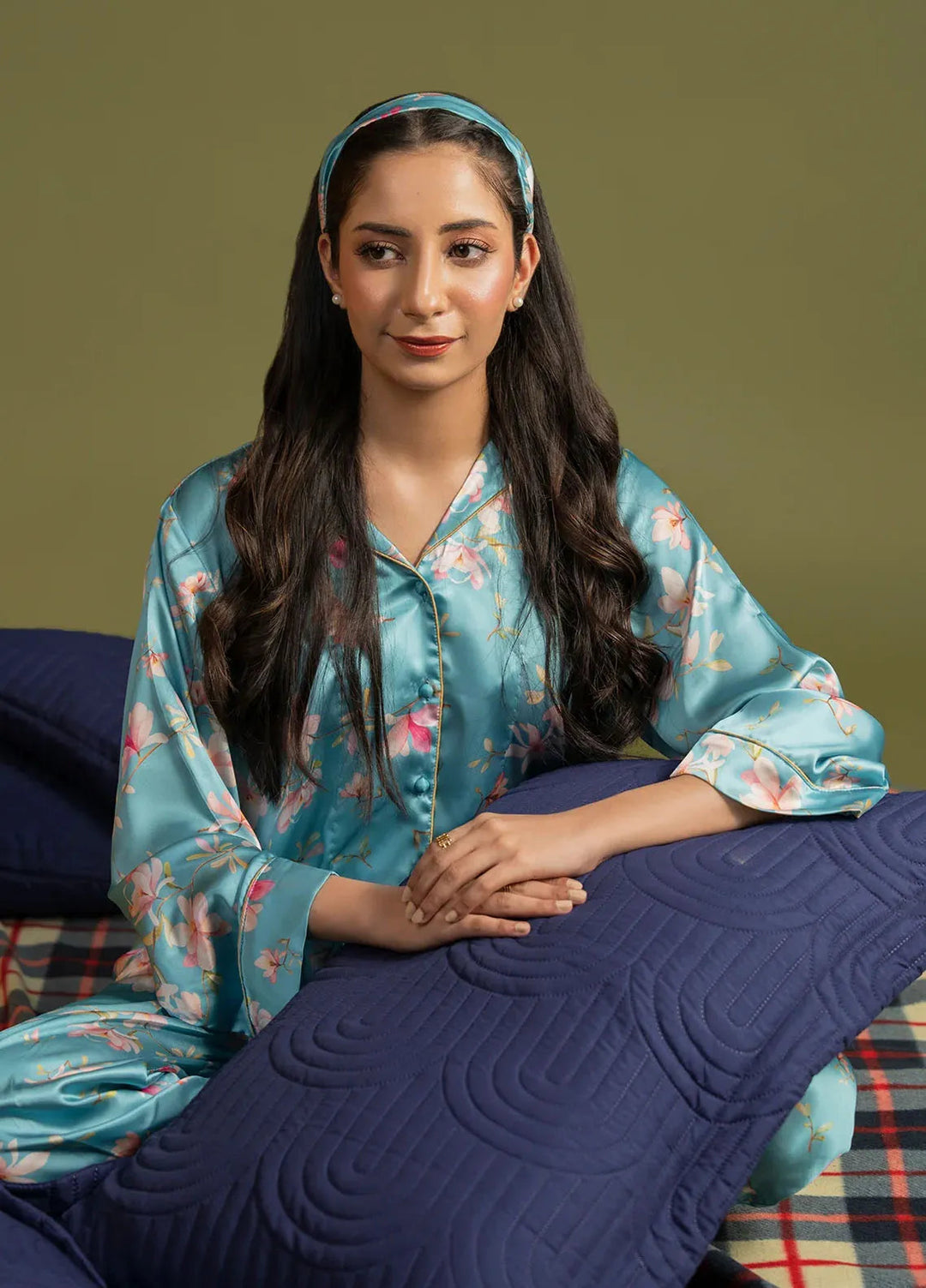 Maham Sultan Pret Printed Silk 2 Piece Suit Liria