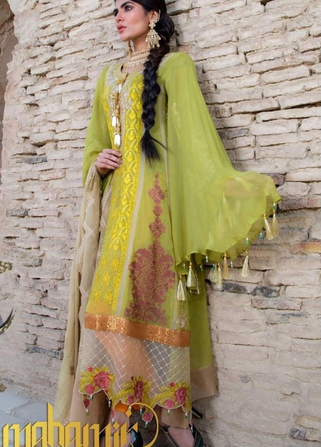 Mahamir by Tajnoor Embroidered Lawn Suits Unstitched 3 Piece TN21M D-05 - Spring / Summer Collection